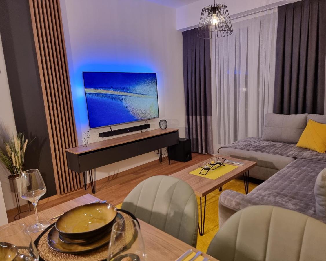 Exclusive & Modern Apartment 斯科普里 外观 照片