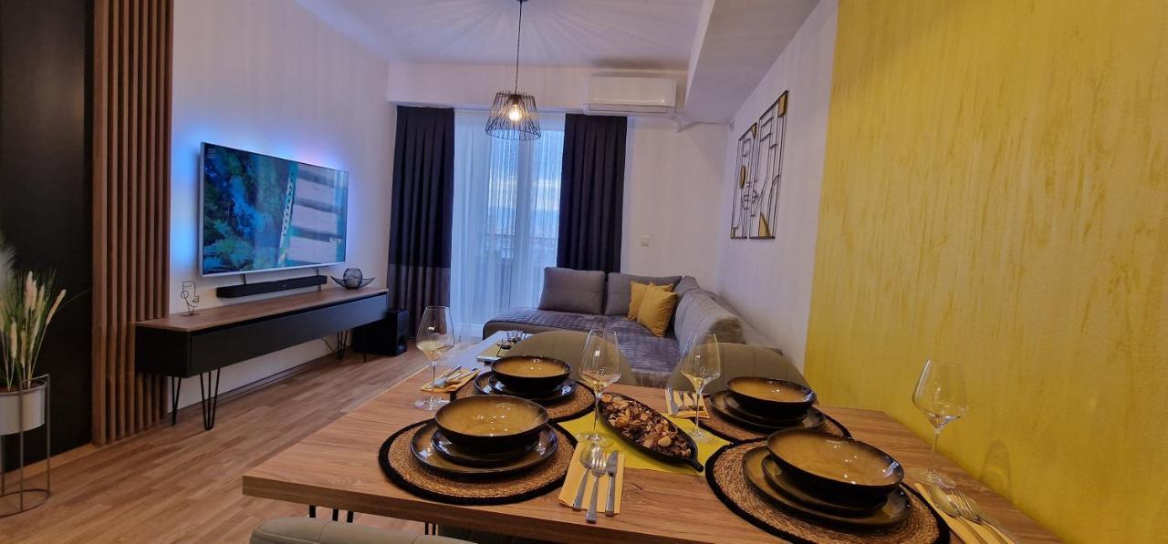 Exclusive & Modern Apartment 斯科普里 外观 照片
