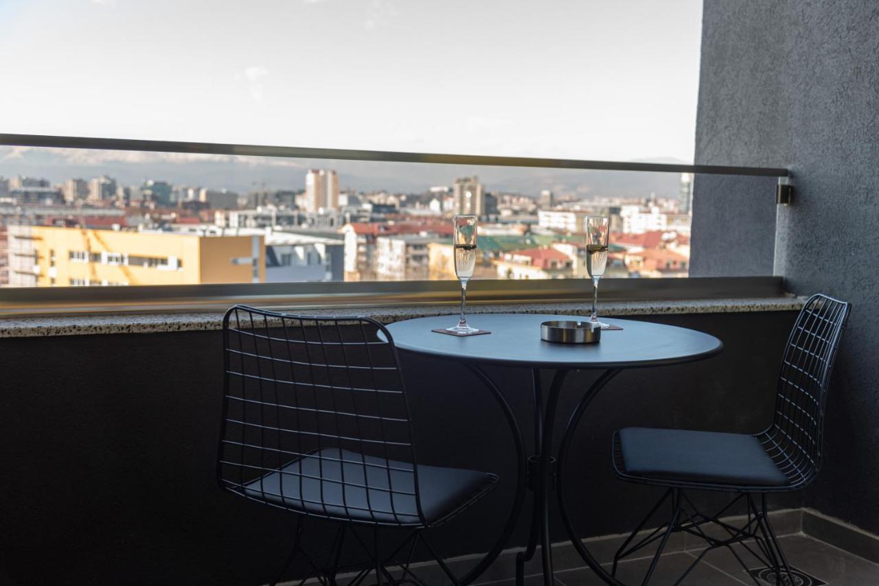 Exclusive & Modern Apartment 斯科普里 外观 照片